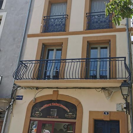 Confortable Appart 1Er Etage Centre Ville Netflix Beziers Exterior photo
