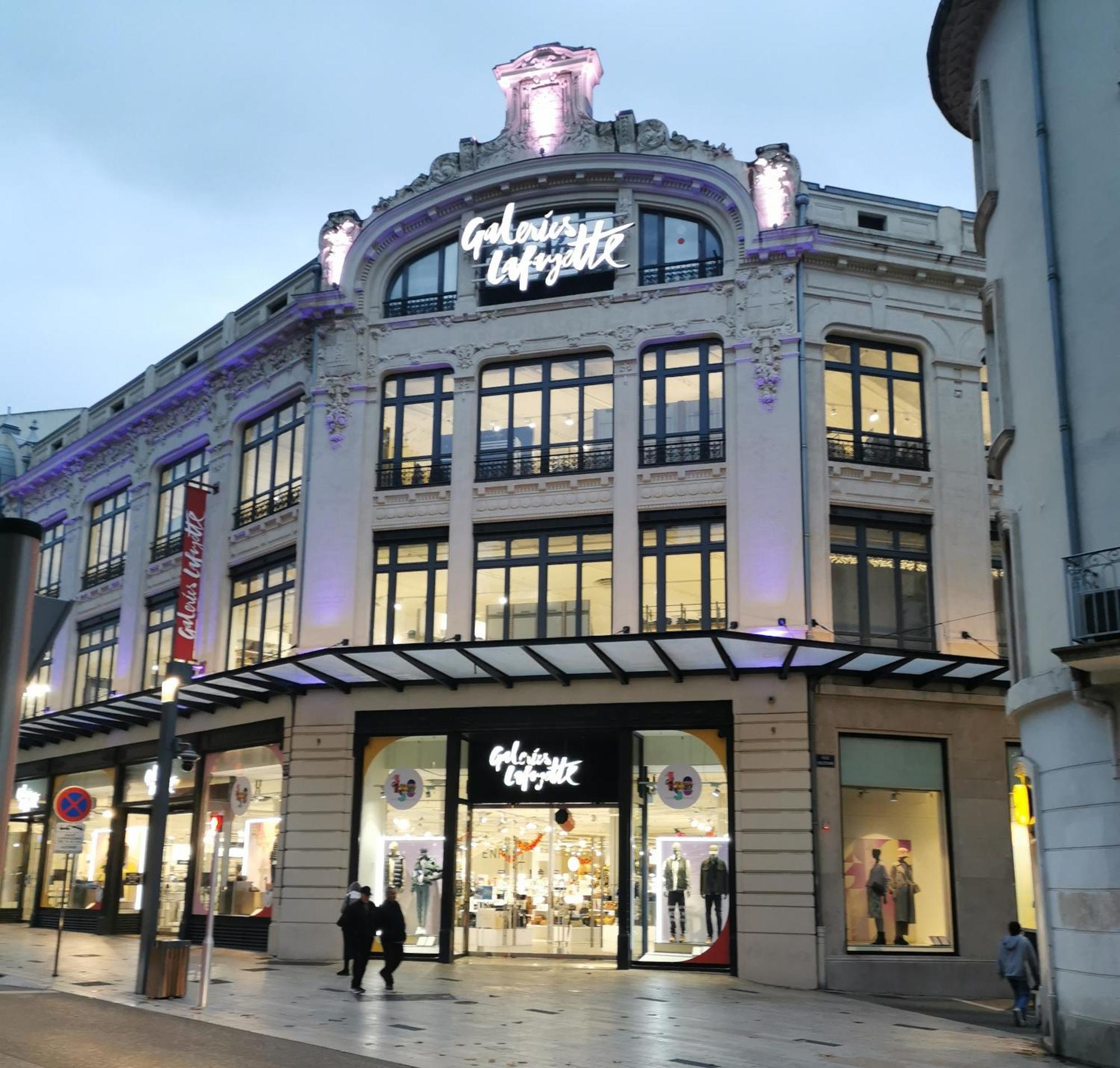 Confortable Appart 1Er Etage Centre Ville Netflix Beziers Exterior photo